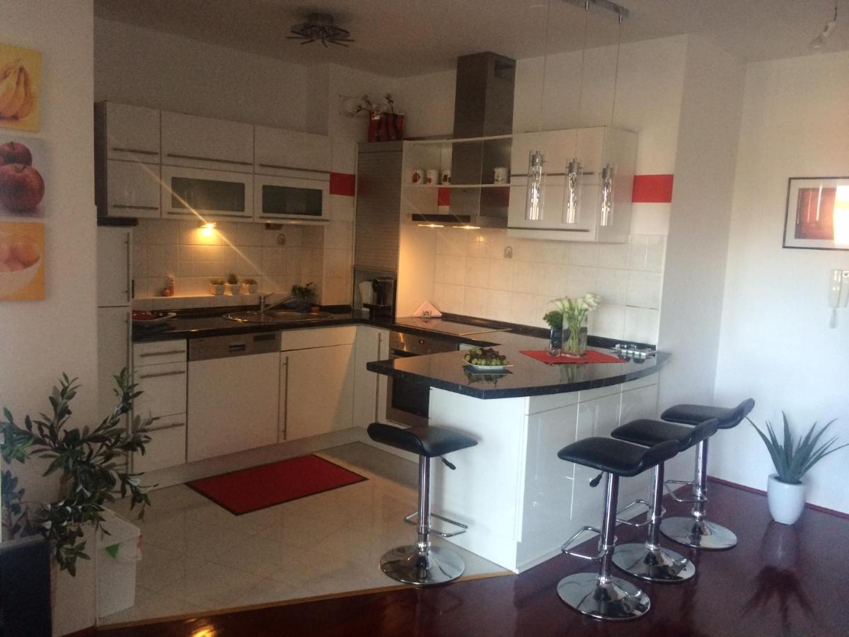 Apartment Marijeta Makarska Exterior photo